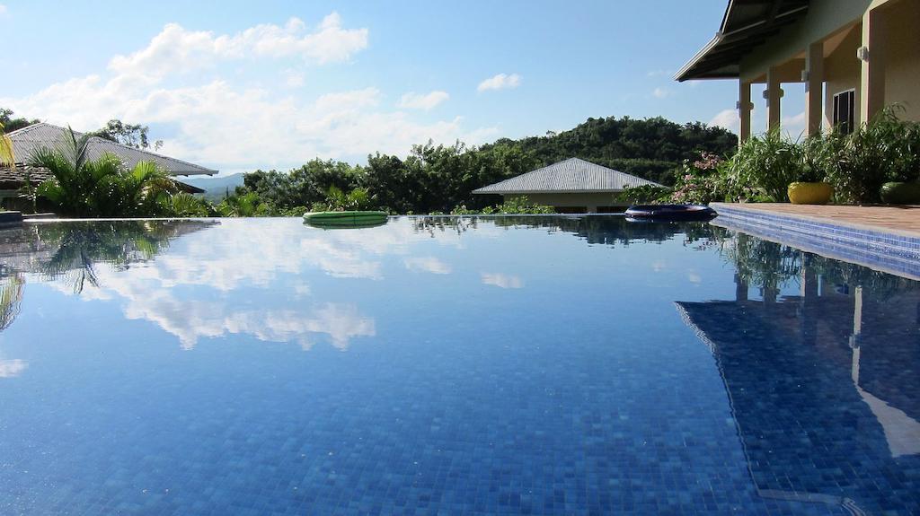 Soma Surf Resort Tola Esterno foto